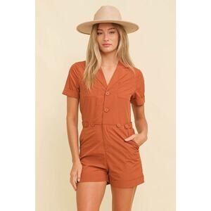 NWT Hausen Women’s Medium Naomi Parachute Fabric Game Day Fall Romper